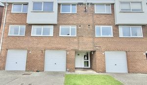 Photo 17- click for photo gallery